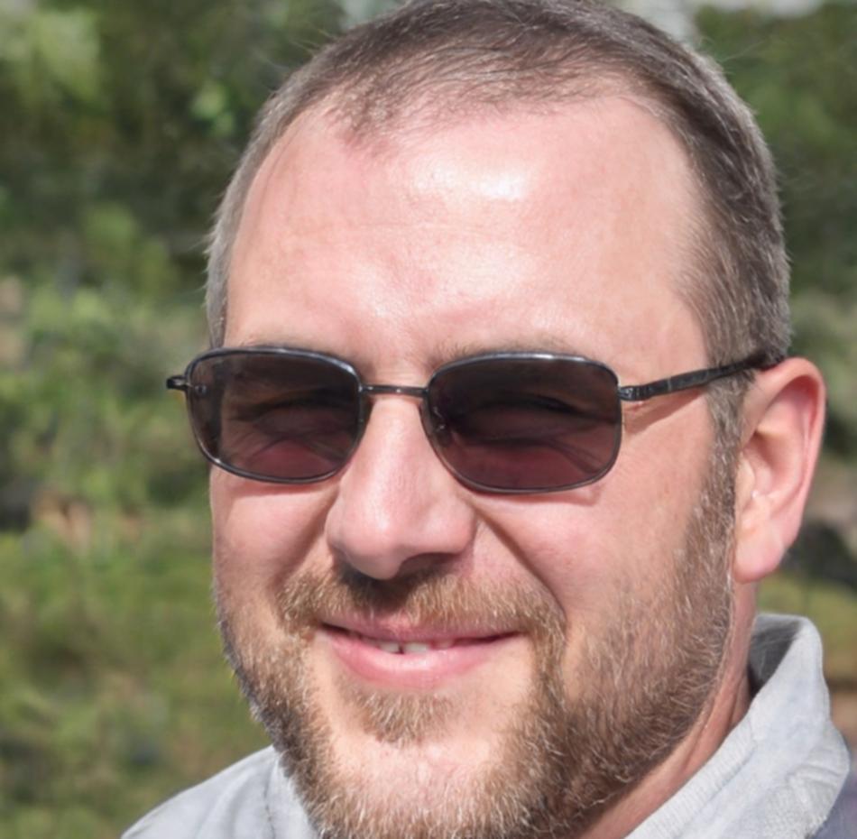 Fabian Lüdemann, Experte für Chatbot-Design